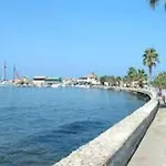 Sunny View - A Stunning With Private Rooftop * Πάφος