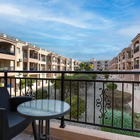 Semesterpark Sunny View - A Stunning With Private Rooftop *