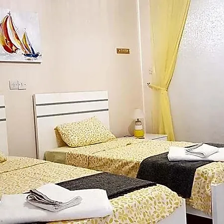 Sunny View - A Stunning With Private Rooftop Holiday park *